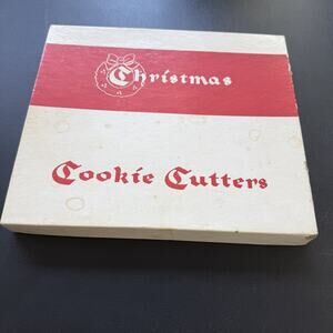 Vintage 1950s HRM Christmas Cookie Cutters Original Box Of 9 Clear Red MCM